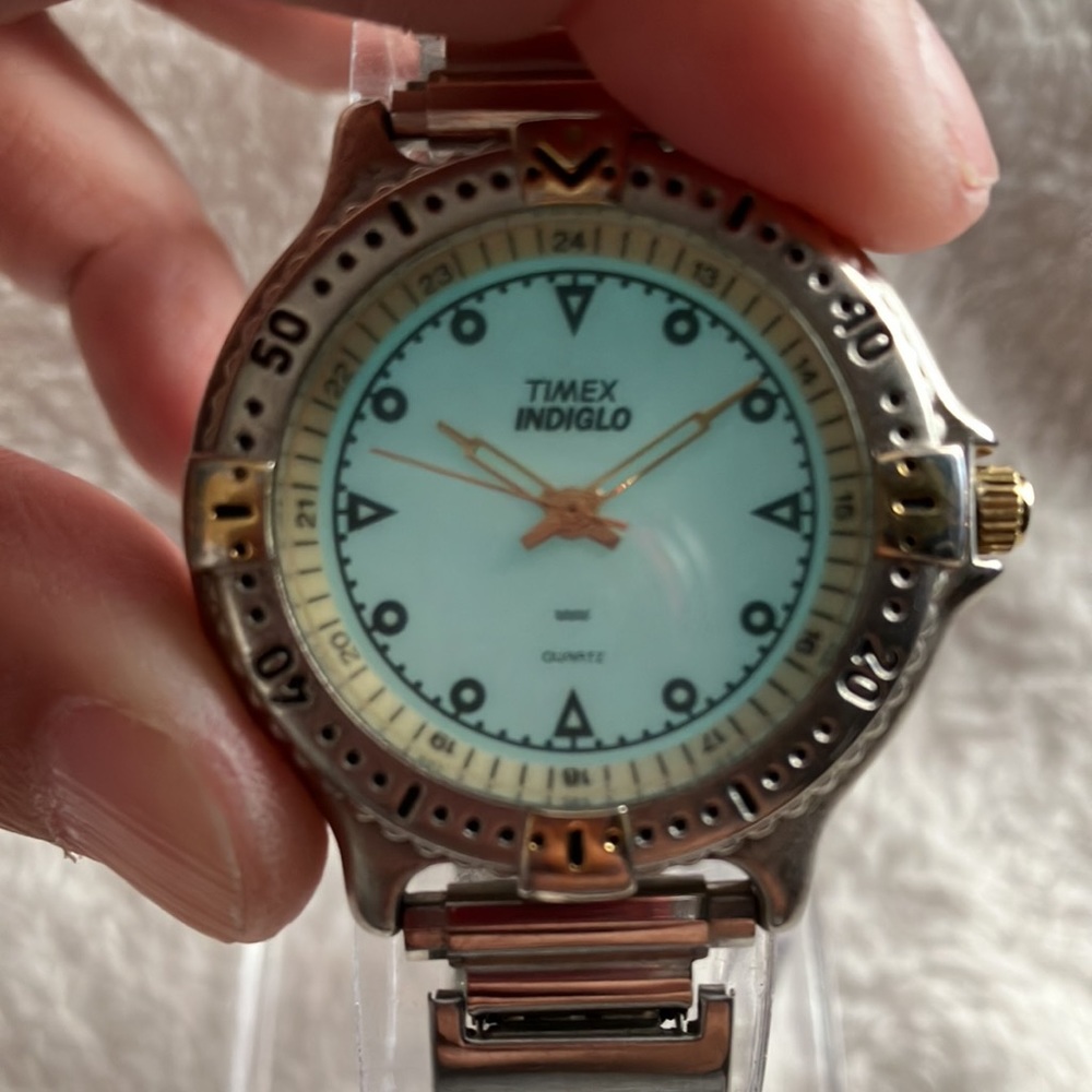 Timex Indiglo - Picture 5 of 5